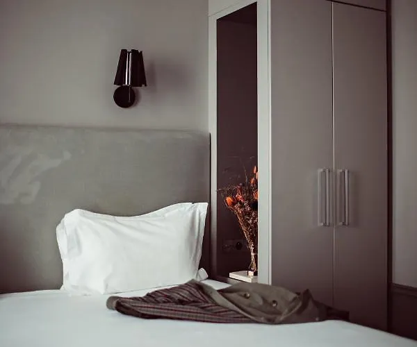 Monsieur Cadet Hotel&spa Hotel 4*