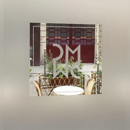 Monsieur Cadet & Hotel 4*
