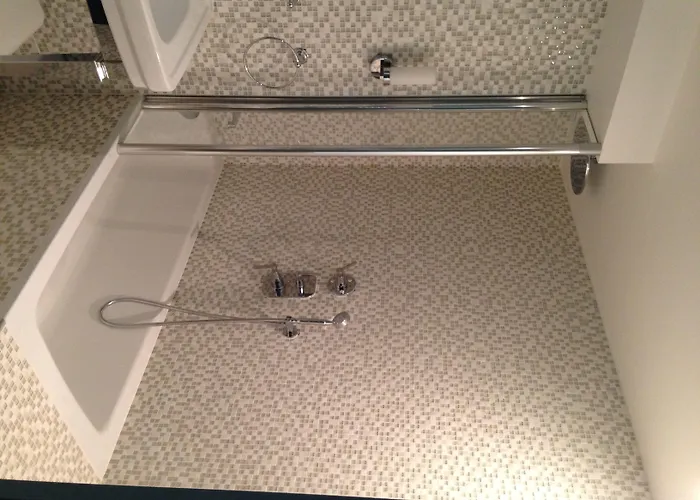 Monsieur Cadet & 4* Париж