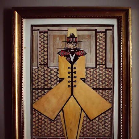 Отель Monsieur Cadet &